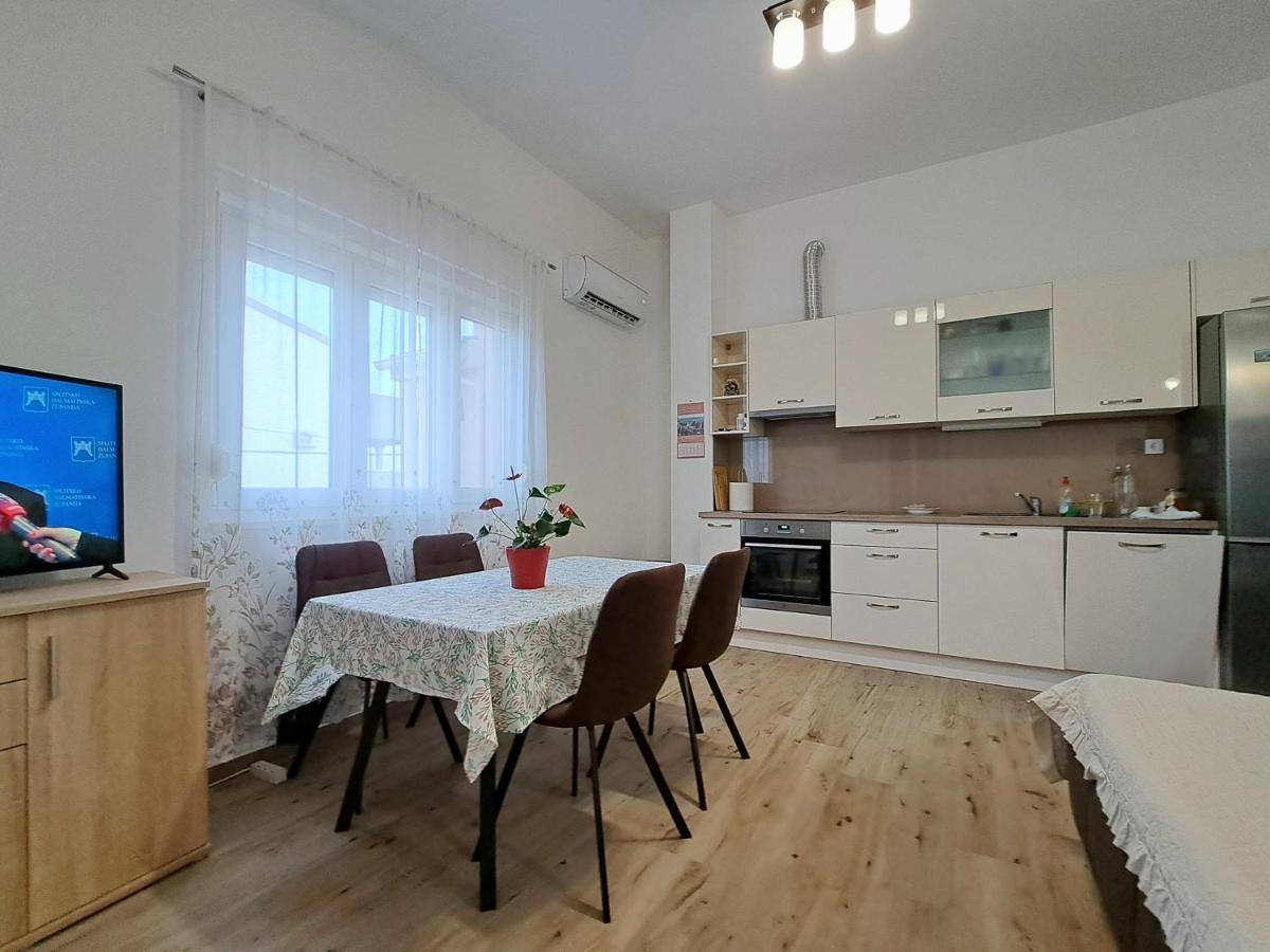 Holiday Apartman Kaštela Exteriér fotografie