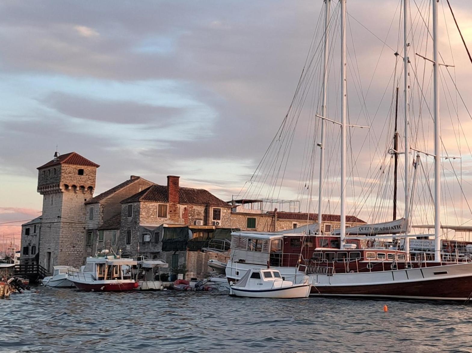 Holiday Apartman Kaštela Exteriér fotografie